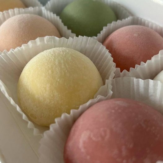 Collection №1: Mochi