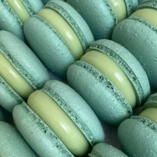 Lime / Strawberry Ganache