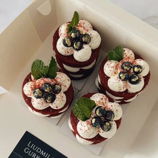 Mini Red Velvet Cake