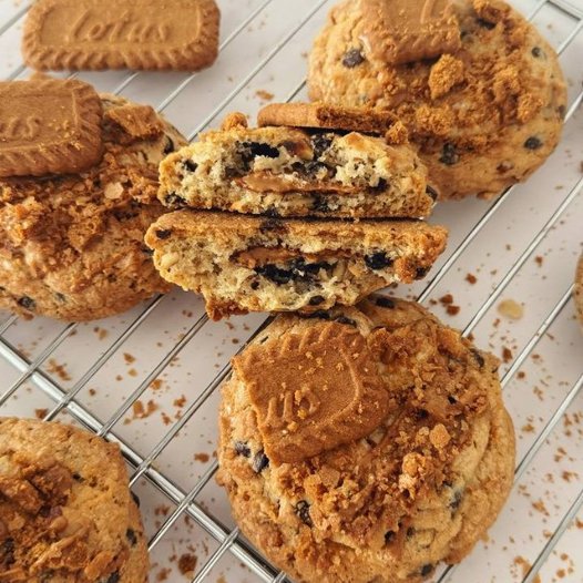 Chocolate Chip Cookies