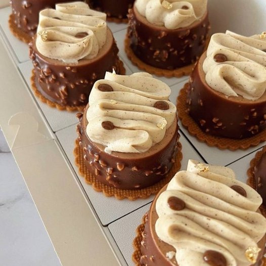 Collection №1: Mini Cheesecakes