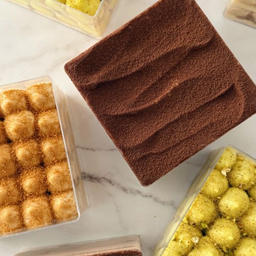 Tiramisu Box