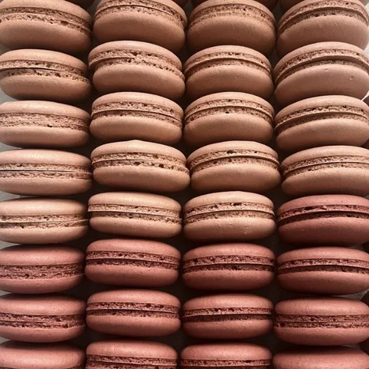 Video Lesson on Macarons on French Meringue